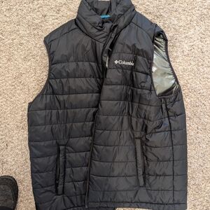 Columbia Men's Quilted Black Vest
